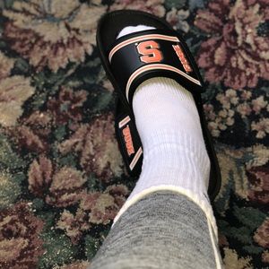 Meet your Posher, Afom